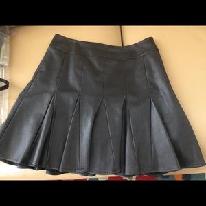 Ann Taylor black pleated mini skirt